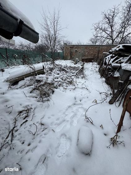 Casă cu 3 camere cu Teren 445 Mp în Valea Rosie