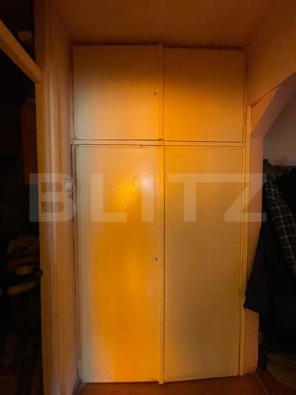 Apartament cu 4 camere decomandat, mobilat în Sud-Est