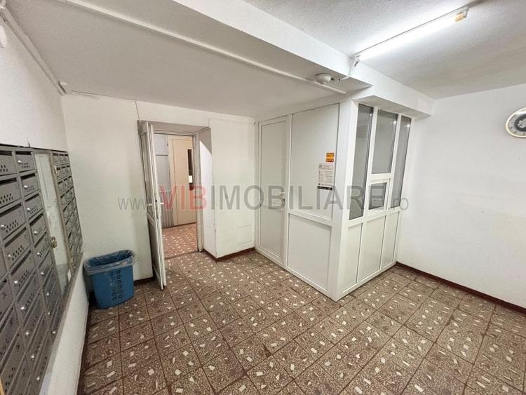 Apartament cu 2 camere decomandat în Grivița