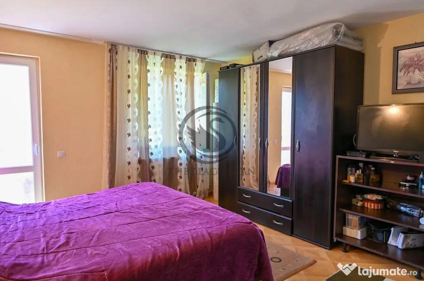 Casă cu 3 camere cu Canalizare în Cheia