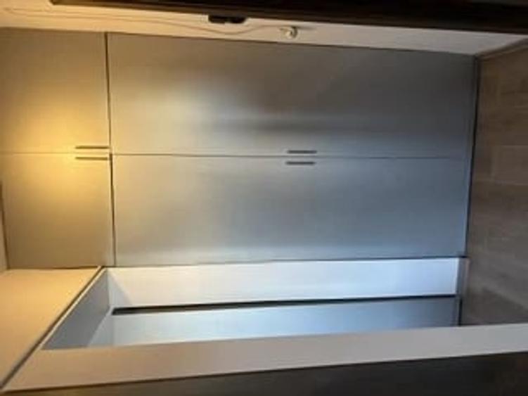 Apartament cu 3 camere semidecomandat în Ștefan cel Mare