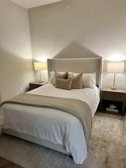 Apartament cu 4 camere semidecomandat în Theodor Pallady