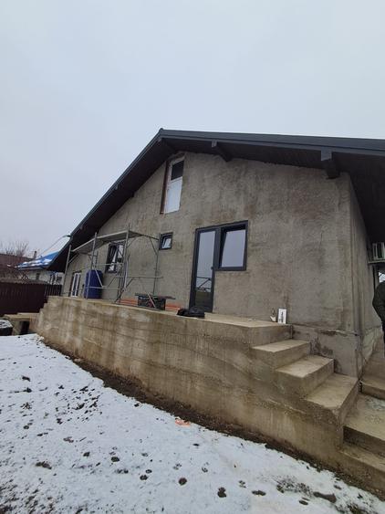 Casă individuală cu 3 camere cu Teren 450 Mp în Horlești (Rediu)