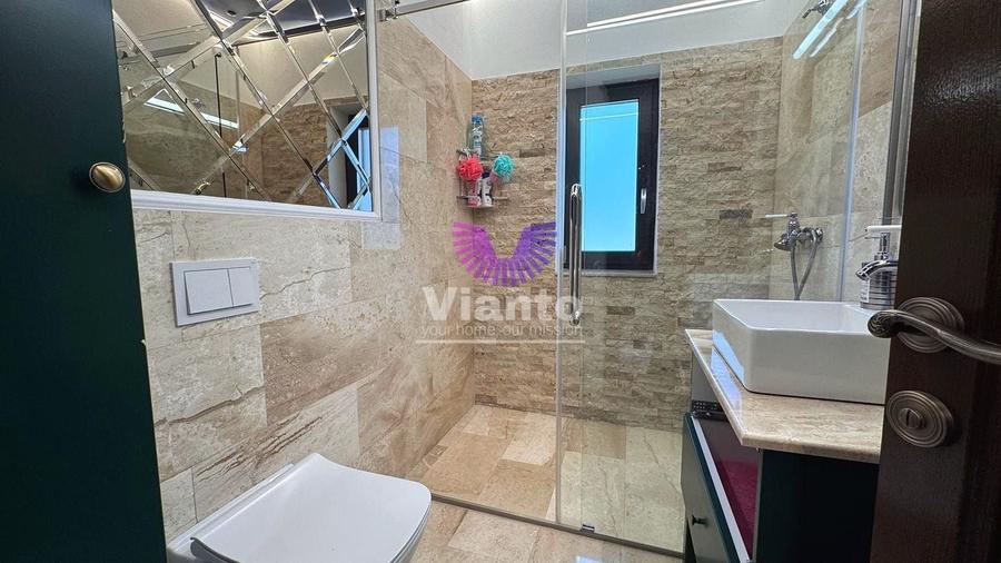 Duplex cu 3 camere cu Canalizare în Nord