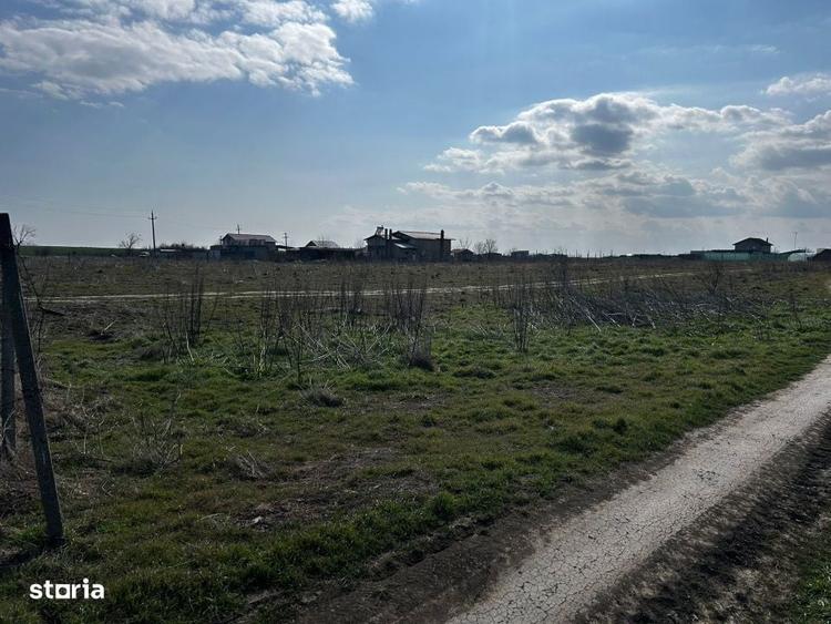 Teren de 475 mp, în Valu lui Traian