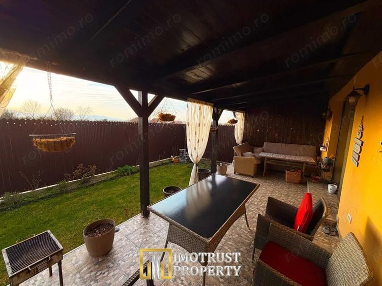 Casă cu 8 camere cu Piscina în Drauț