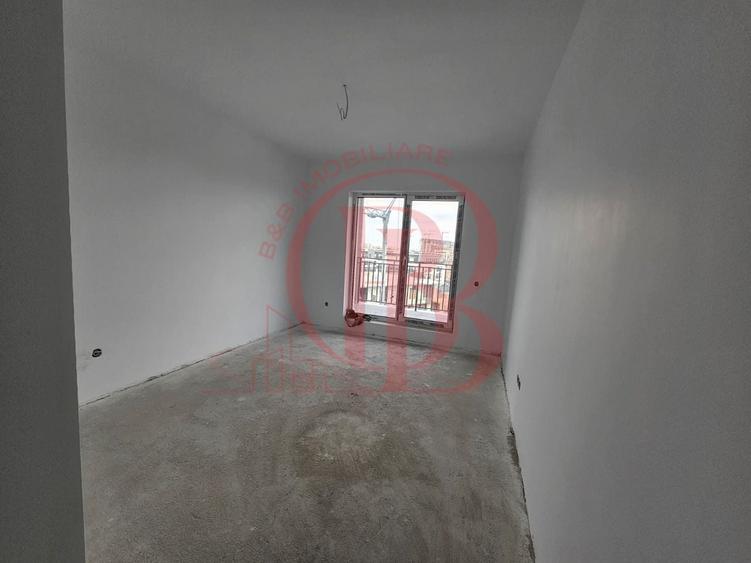 Apartament cu 4 camere decomandat în Theodor Pallady