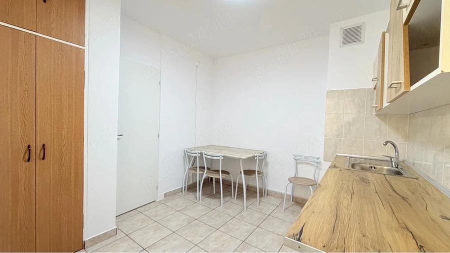 Apartament cu 2 camere semidecomandat în Apărătorii Patriei