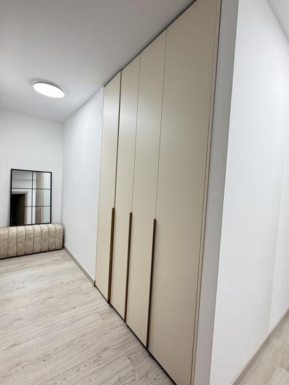 Apartament cu 3 camere decomandat, mobilat în Dudești