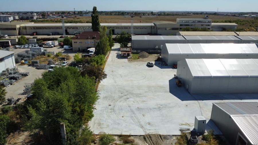 Spațiu industrial, de 450 mp, în Central