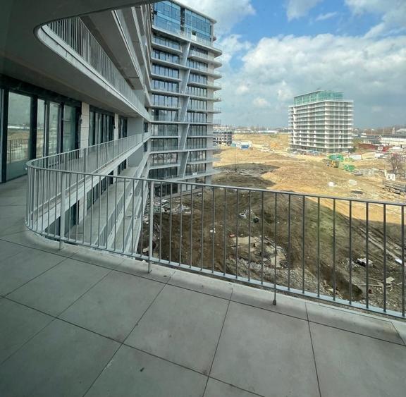 Apartament cu 2 camere semidecomandat în Colentina