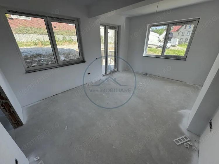 Apartament cu 2 camere decomandat în Cetății