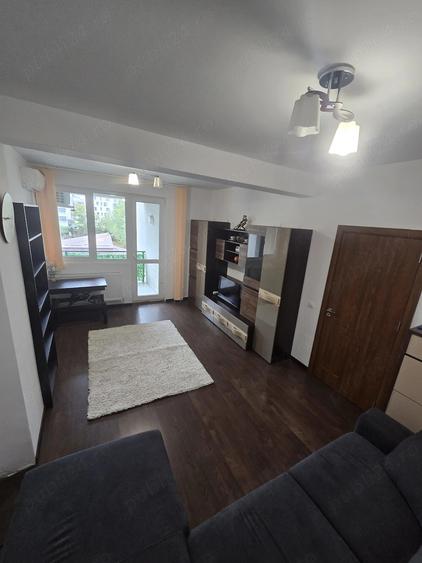 Apartament cu 2 camere decomandat în Mihai Bravu
