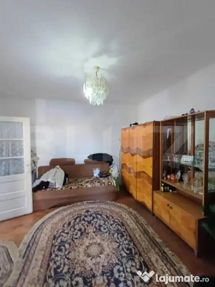 Casă cu 4 camere cu Teren 856 Mp în Turda