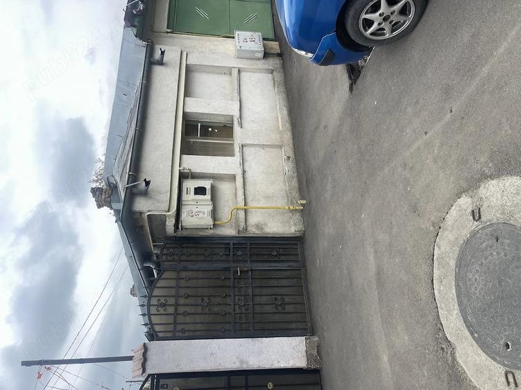 Casă cu Teren 190 Mp în Central