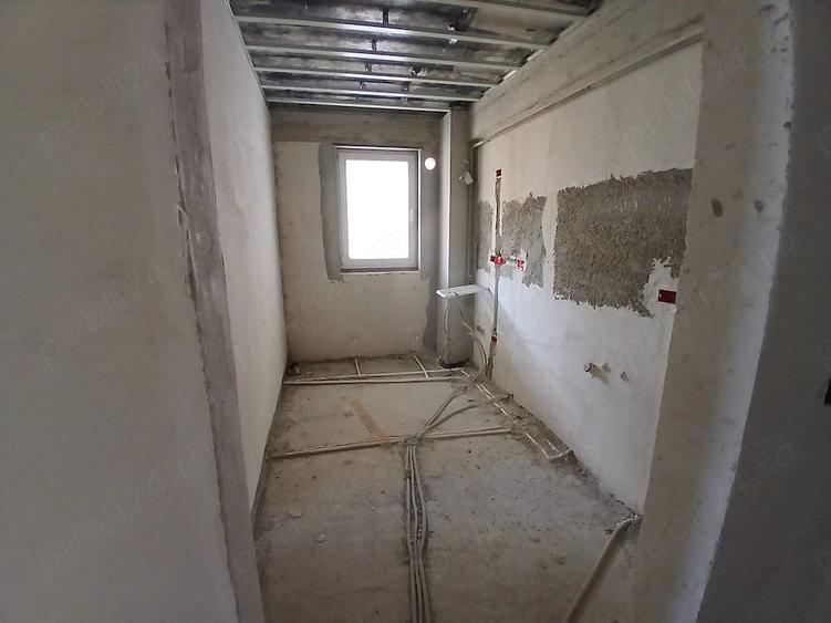 Apartament cu 2 camere semidecomandat în Păcurari