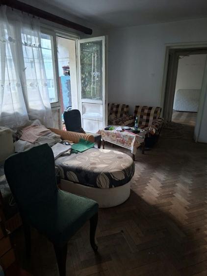 Apartament cu 2 camere nedecomandat în Orșova