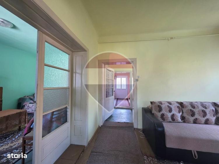 Casă cu 4 camere cu Teren 602 Mp în Central