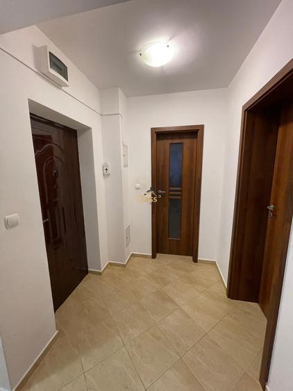Apartament cu 2 camere decomandat în Zorilor