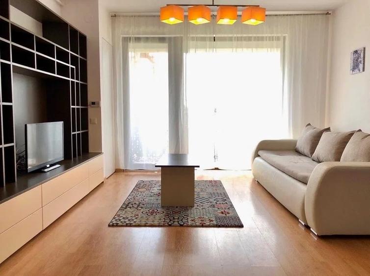 Apartament cu 2 camere semidecomandat în Europa