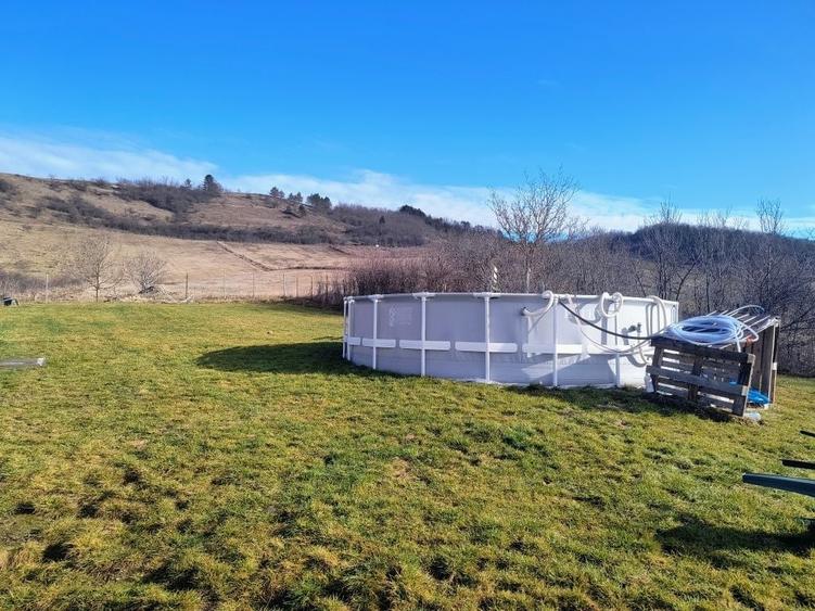 Casă cu 4 camere în Fodora