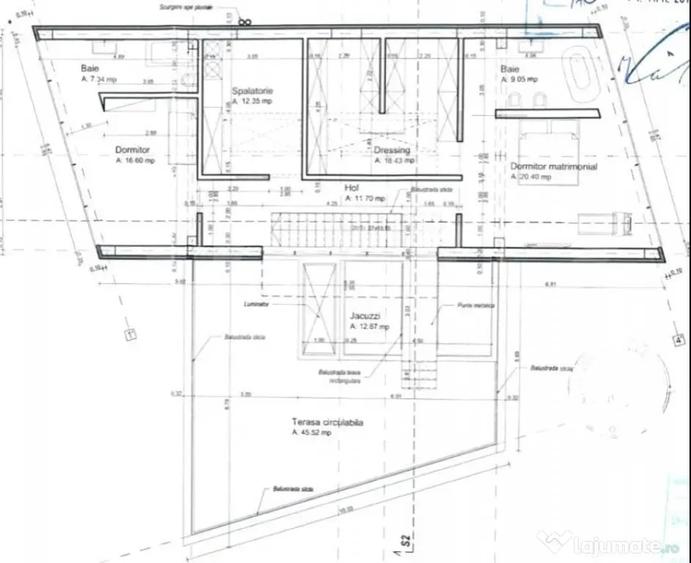 Casă cu 6 camere cu Teren 500 Mp în Lunei