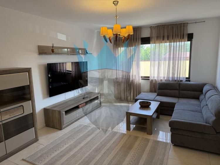 Duplex cu 4 camere cu Canalizare în Băneasa