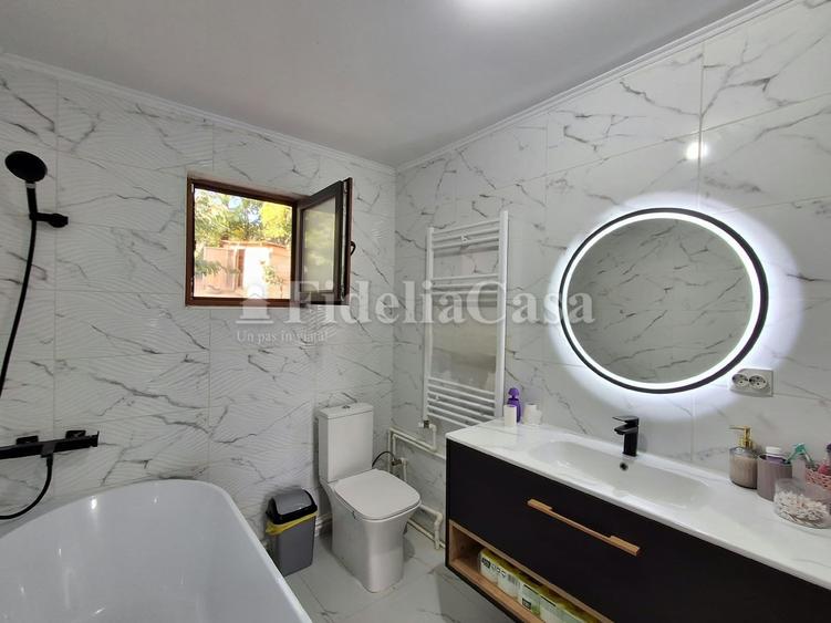 Casă cu 3 camere cu Teren 700 Mp în Rediu