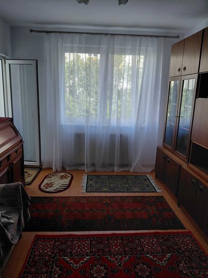 Apartament cu 2 camere decomandat în Rahova
