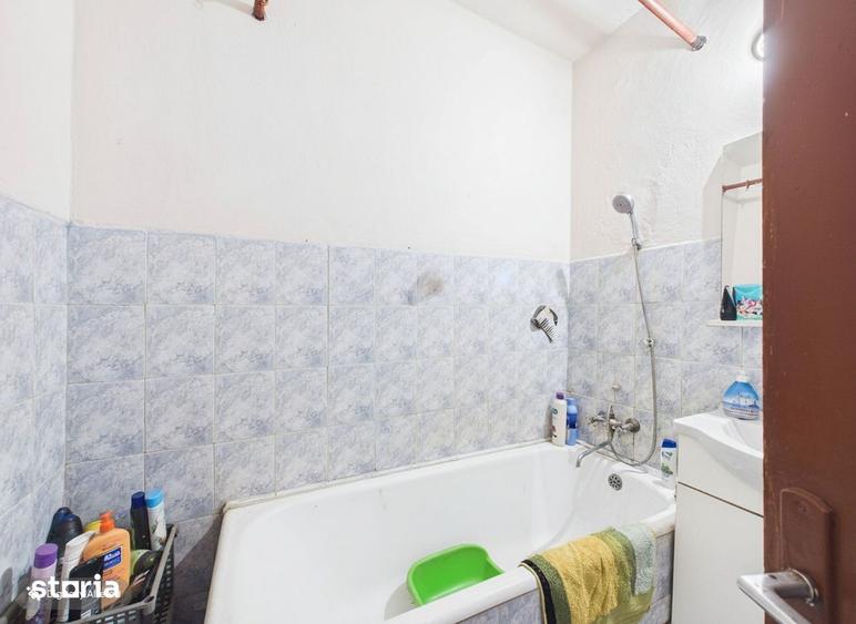 Casă cu 3 camere cu Teren 715 Mp în Macea