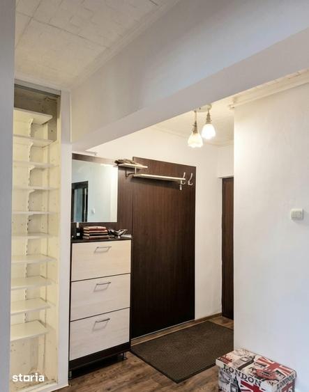Apartament cu 3 camere decomandat în Coiciu