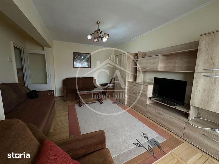 Apartament cu 3 camere decomandat în Rogerius