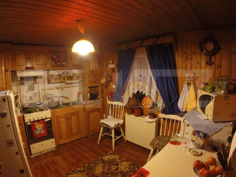 Casă individuală cu 7 camere cu Garaj în Vatra Dornei