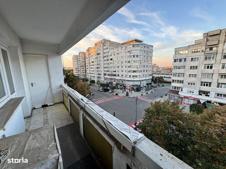 Apartament cu 3 camere decomandat în Ultracentral