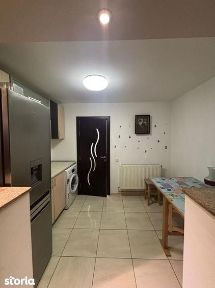De inchiriat apartament 2 camere, zona ultracentrala, etaj intermediar - 9