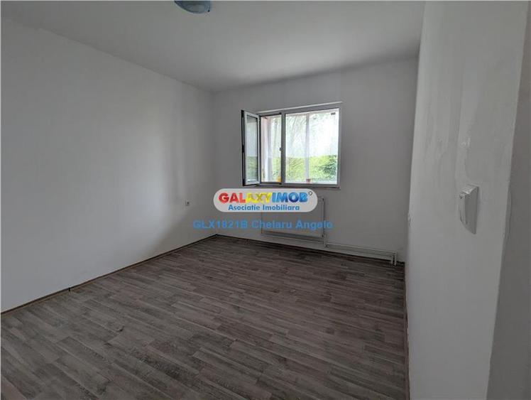 Casă cu 5 camere cu Teren 880 Mp în Snagov