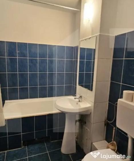Apartament cu 3 camere decomandat, mobilat în Lenin