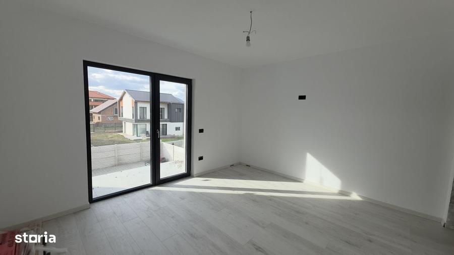 Casa individuala cu 4 camere, 130mp utili, teren 500mp, Cristian - 3
