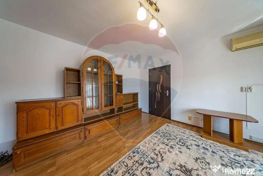 Apartament cu 2 camere semidecomandat în Micălaca
