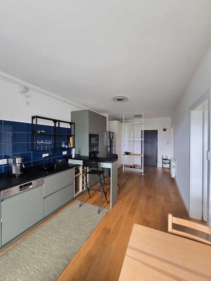 Apartament cu 2 camere semidecomandat în Florești