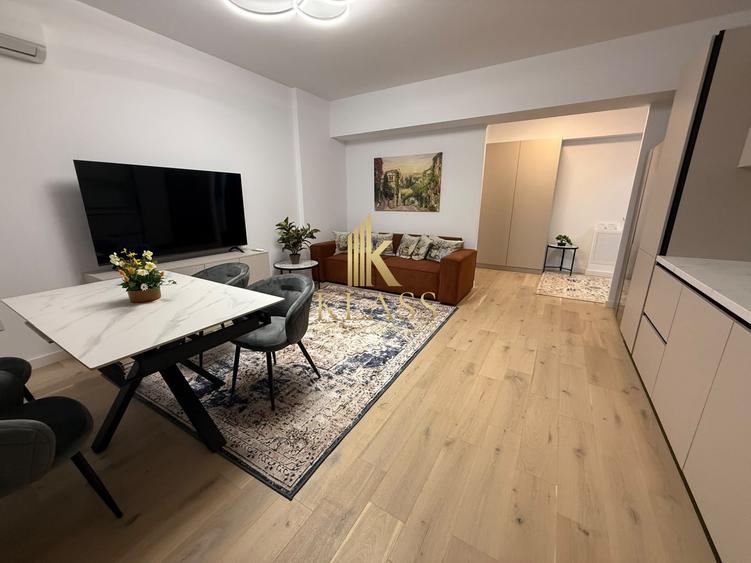Apartament cu 3 camere decomandat, mobilat în Pipera