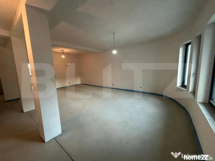Casă cu 7 camere cu Teren 600 Mp în Micro 6