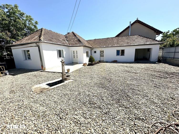 Casă cu 4 camere cu Teren 362 Mp în Apahida