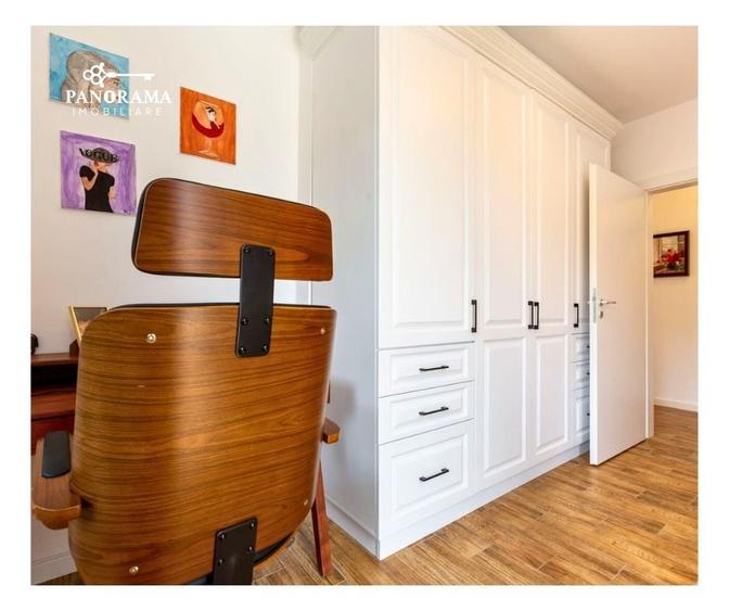 Penthouse cu 3 camere decomandat, mobilat în Exterior Nord
