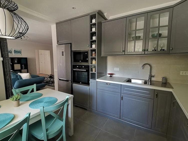 Apartament cu 3 camere decomandat în Braytim