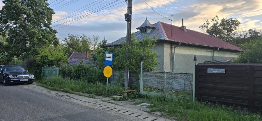 Casă cu 4 camere în Sărata