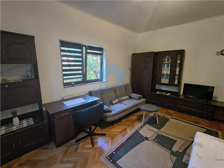 Garsonieră decomandată în Hașdeu