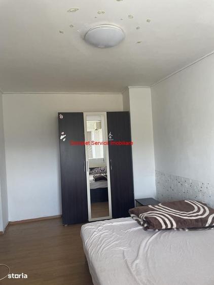 Apartament cu 2 camere decomandat în Drumul Taberei — fotografia 1