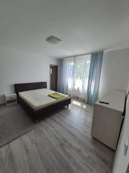 Apartament cu 4 camere decomandat în Centrul Istoric