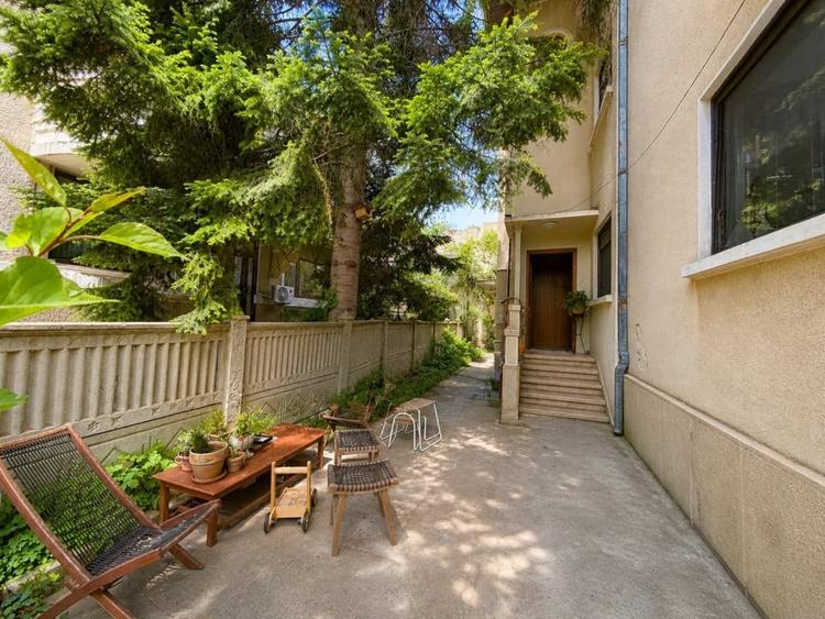 Apartament cu 3 camere decomandat în Decebal